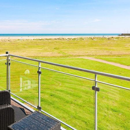 6 Person Holiday Home In Hadsund Exteriör bild