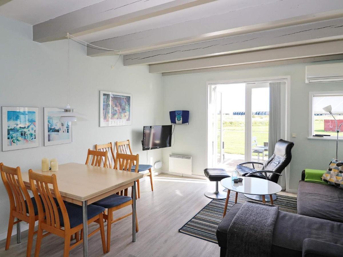6 Person Holiday Home In Hadsund Exteriör bild
