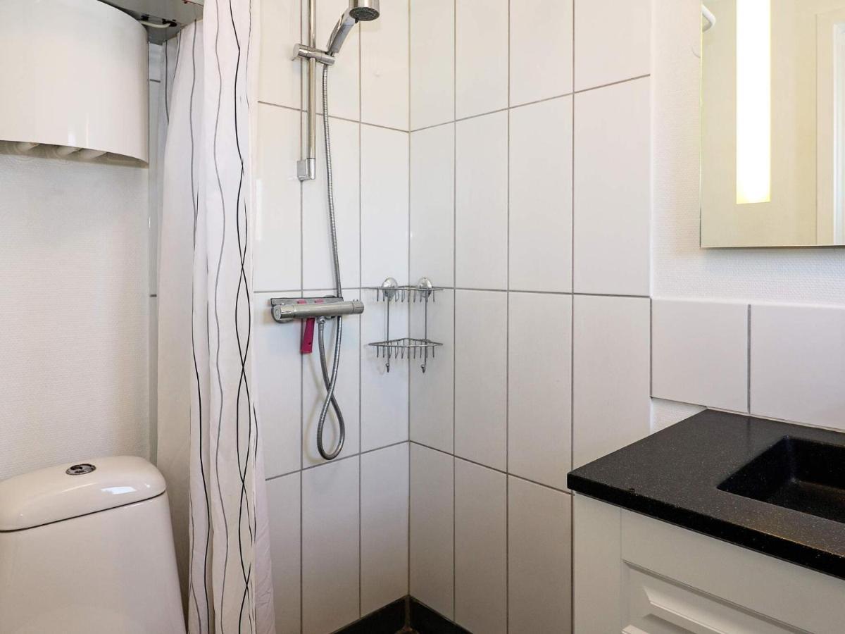 6 Person Holiday Home In Hadsund Exteriör bild